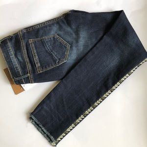 Driftwood Marilyn embroidered jeans